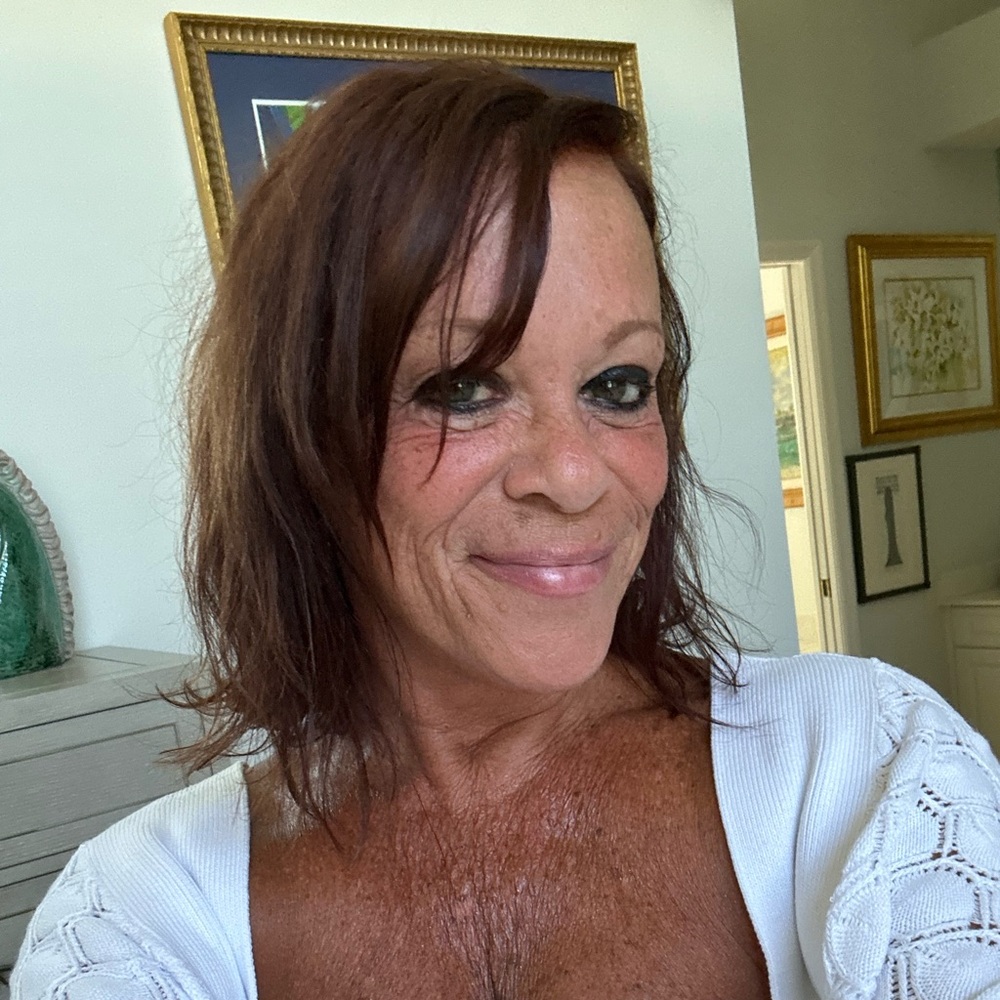 Meet your Posher, Cindy